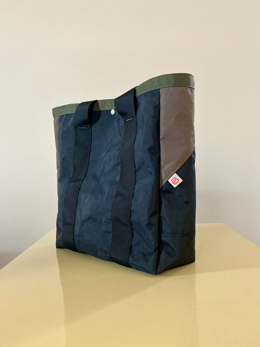 Tote #23