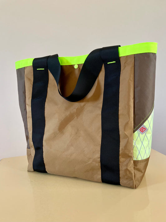 Tote #17