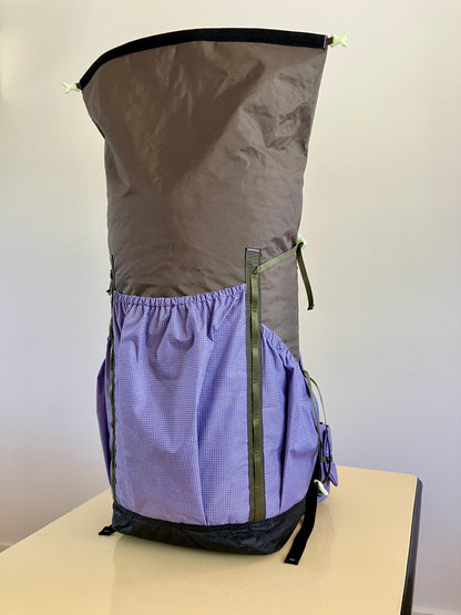 Thru 45L (Size M)