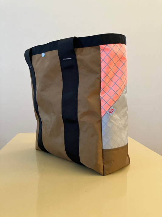 Tote #25